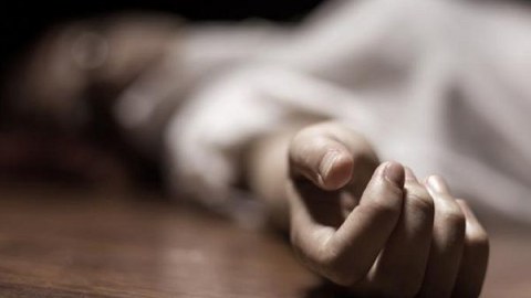 Əvvəl iki uşağını, sonra özünü ÖLDÜRDÜ