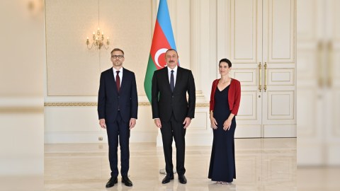 İlham Əliyev yeni səfirlərin etimadnamələrini qəbul etdi - FOTOLAR