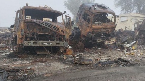 Rusların kazarması vuruldu: 12 ölü, 10 yaralı - FOTO