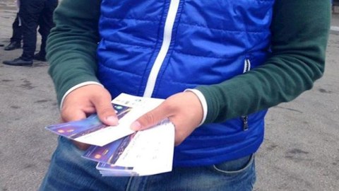 “Qarabağ”ın oyununa baha bilet satanlar TUTULDU