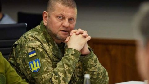Ruslar Ukrayna ordusunu sutkada 800 dəfə atəşə tutur