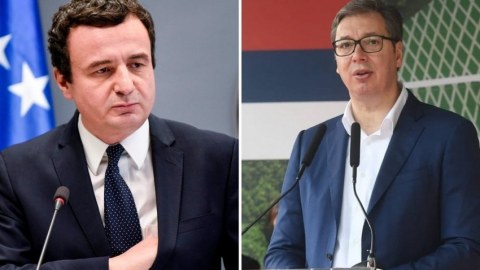 Kritik görüş: Düşmən ölkələrin liderləri üz-üzə gəlir