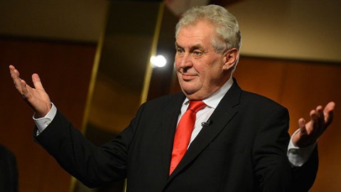 Prezident hospitala yerləşdirildi