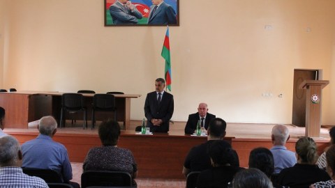 Xocavəndli məcburi köçkünlərin problemləri dinlənilib