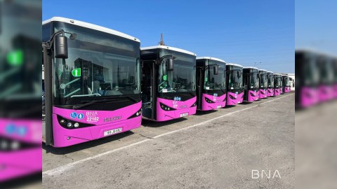 Bakıda tıxac var - 62 avtobus gecikir
