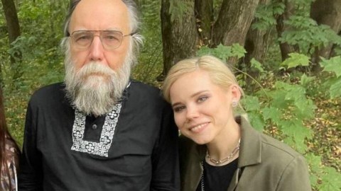 Estoniyalı nazir Daryanın qatili ilə bağlı ittihama CAVAB VERDİ