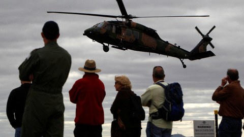 ABŞ 2 milyard dollarlıq hərbi helikopterlər satdı