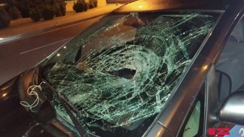 “Prius” üç piyadanı vurdu, Türkiyə vətəndaşı öldü