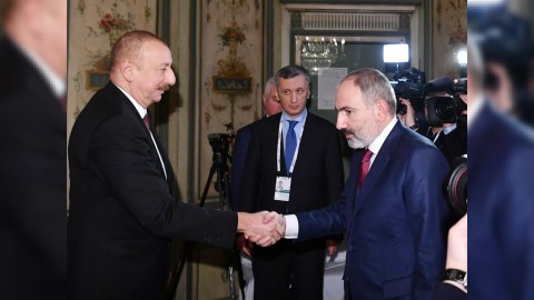 İlham Əliyev Paşinyanla bu məsələləri müzakirə edəcək
