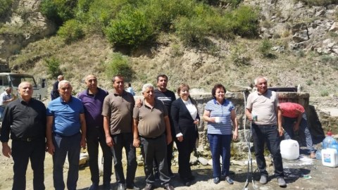 Kəlbəcər sakinləri İstisuda...