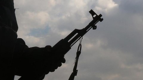 Terrorçu türk ordusuna təslim oldu