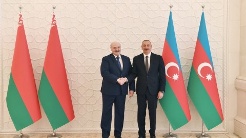 İlham Əliyev Lukaşenkoya ZƏNG ETDİ