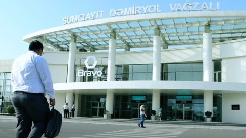 Bu stansiyada maşın saxlamaq ödənişli olacaq