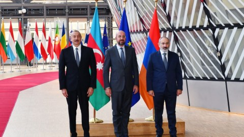 Brüssel səfəri qalib liderin növbəti uğuru kimi yadda qaldı