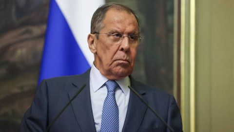 Lavrov Moldovaya xəbərdarlıq edib 