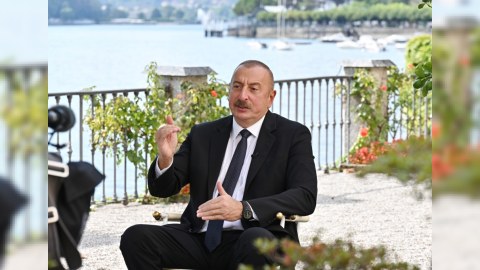 İlham Əliyev İtaliya qəzetinə müsahibə verdi - FOTO