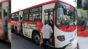 Avtobusda sərnişinin pulu və kartı OĞURLANDI