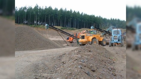 Kəlbəcər və Laçında geoloji kəşfiyyat işləri aparılıb