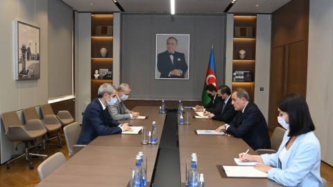 Fransa səfiri Azərbaycandan GEDİR