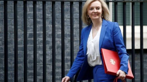 Britaniyanın yeni baş naziri Kiyevə GEDİR