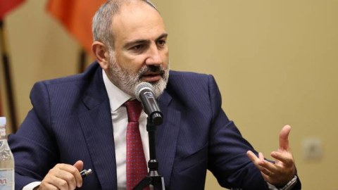 Paşinyan yenə nala-mıxa vurdu: “Azərbaycanla mövqeyimiz üst-üstə düşmür”