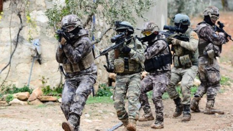 Türk ordusu 8 terrorçunu zərərsizləşdirib