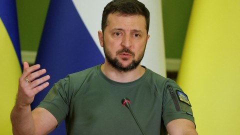 Zelenski Britaniyaya başsağlığı verdi