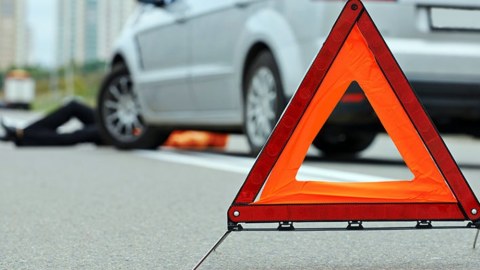18 yaşlı sürücü avtomobillə piyadanı vurub öldürdü