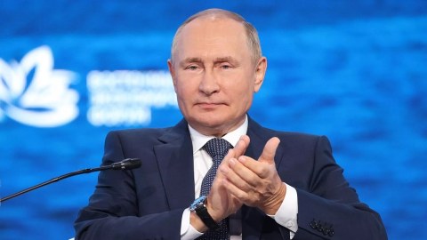 Rusların neçə faizi Putinə etibar edir? - Yeni sorğu keçirildi