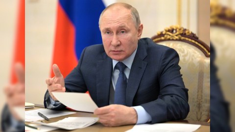 Putin hökumətə ərzaq tədarük etməyi tapşırdı