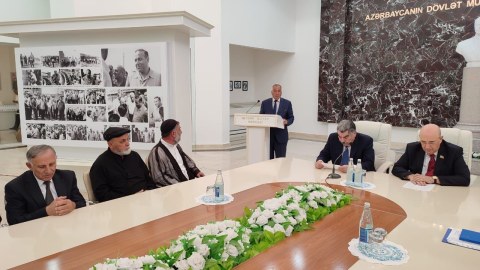 Hacıqabulda Ağsaqqallar Şurasının hesabat yığıncağı keçirilib