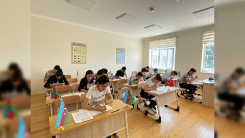 “Nar”ın dəstəyilə 10 abituriyent tələbə adını qazandı
