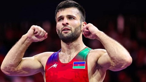 Eldəniz Əzizli dünya çempionatının finalında