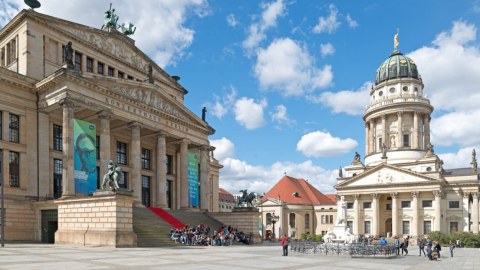 Ukraynaya lazım olan qədər silah verəcəyik - Rəsmi Berlin