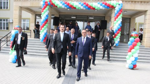 Yeni məktəblərin açılışı oldu
