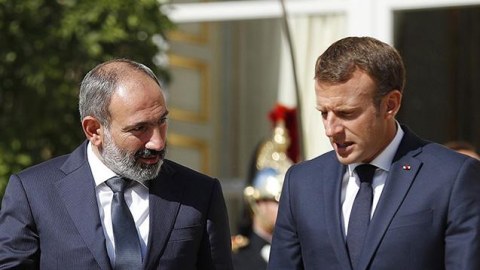 Paşinyan Putindən sonra Makrona zəng vurdu