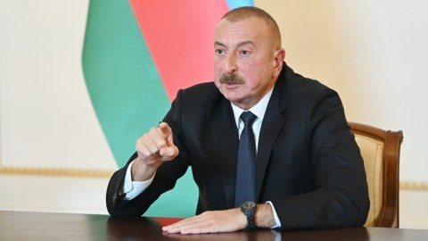 Silahlı Qüvvələrimiz sərhəd boyunca vəziyyətə nəzarət edir