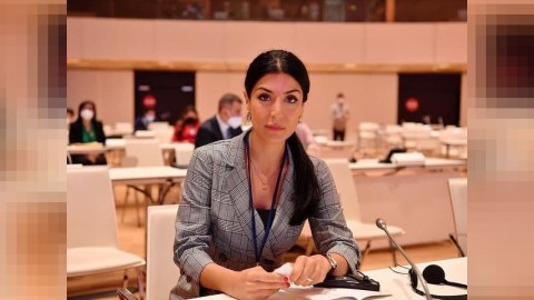Bu addım Zatulinin peşəkarlığını şübhə altına alır