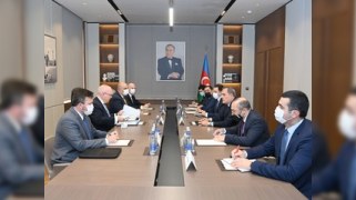 Ceyhun Bayramov Filip Rikerlə görüşdə təxribatlardan DANIŞDI