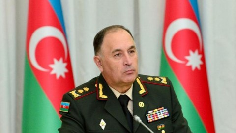 Kərim Vəliyev Şoyqu ilə danışıqlar apardı 