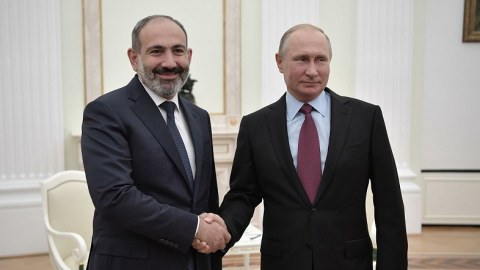 Paşinyan Putinlə danışdı – Sərhəddəki gərginlik müzakirə olundu