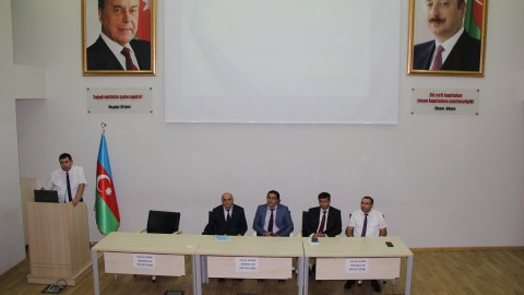 BMU-ya yeni qəbul olan magistrlərlə görüş keçirilib