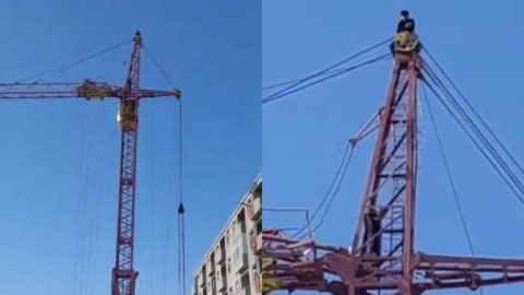 Masazırda oğlan sevdiyi qıza görə intihara cəhd edir - VİDEO