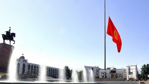 Qırğızıstanda matəm elan edildi