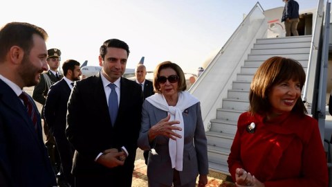 Pelosinin Ermənistana səfəri yekunlaşdı