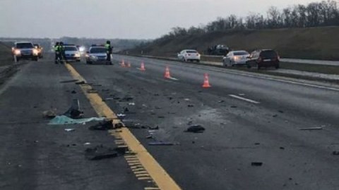 Ermənistanda yol qəzasında 10 nəfər yaralandı
