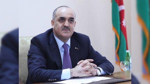 Səlim Müslümov cənazə maşını sürən şəxsin adına şirkətlər yaradıbmış