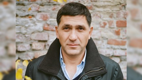 Əməkdar artist yol qəzasında ÖLDÜ