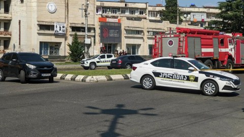 "Soyğunçu aqressivdir" - “Bank of Georgia”da vəziyyət gərginləşib