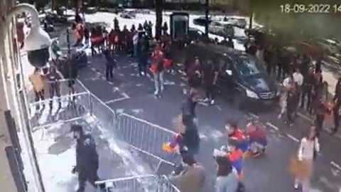 Fransadakı səfirliyimiz ermənilərin hücumu ilə bağlı bəyanat yaydı